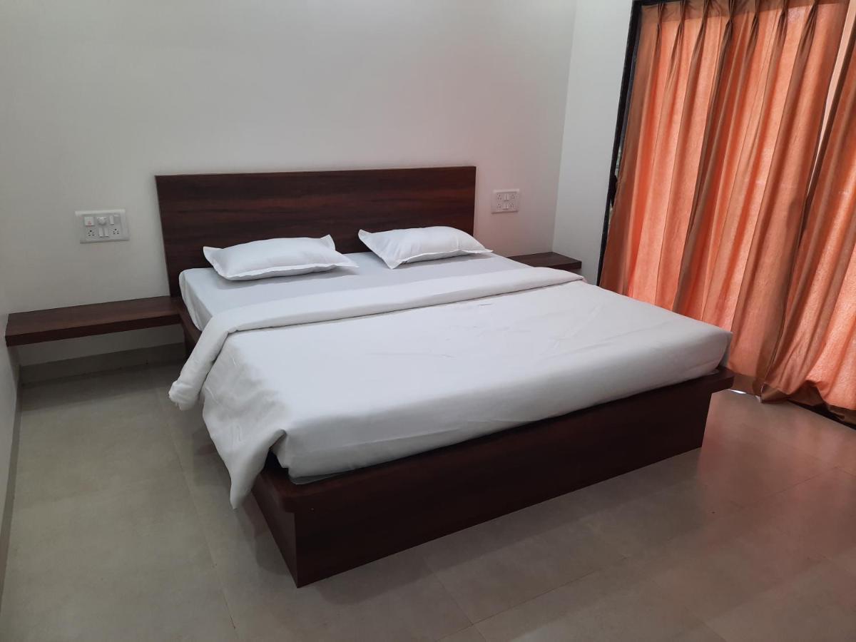 Raapan Beach Resort Малван Екстер'єр фото